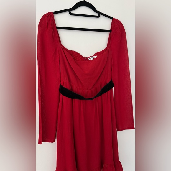 REFORMATION Red Long Sleeve Mini Dress with Black Waist belt - Picture 2 of 7